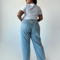 Holly Asymmetric Ripped Leg Jeans Curve