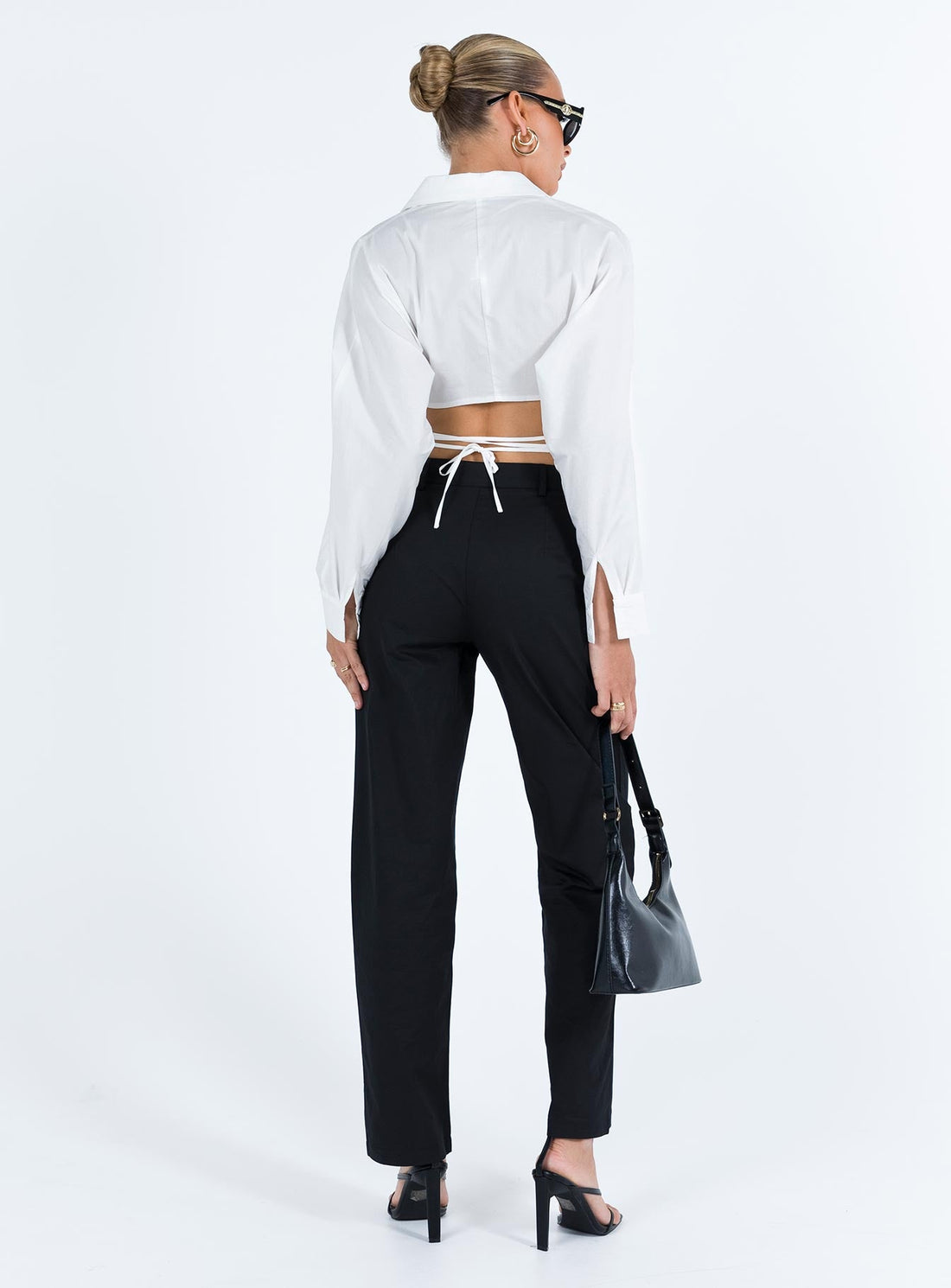 Titius Pants Solid Black