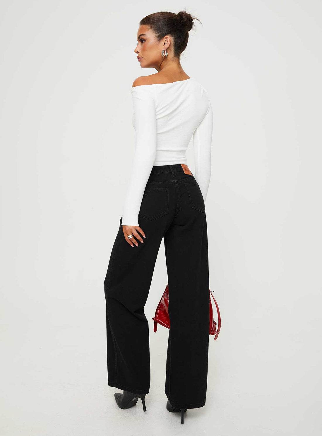 Maryanne Mid-rise Relaxed Jeans Washed Black