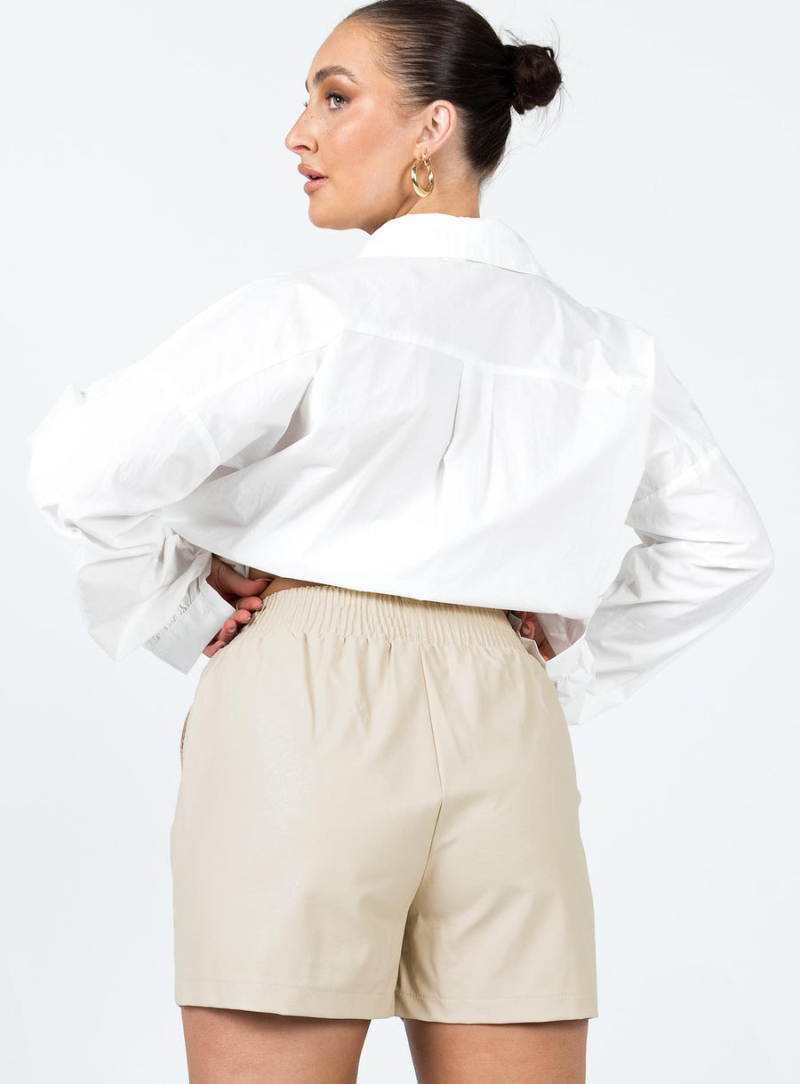 Audrea Shorts Beige