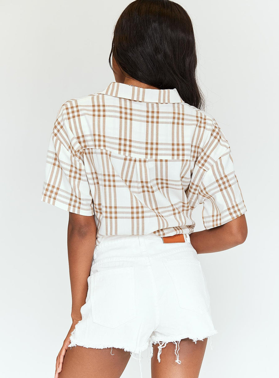 Elise Shorts White