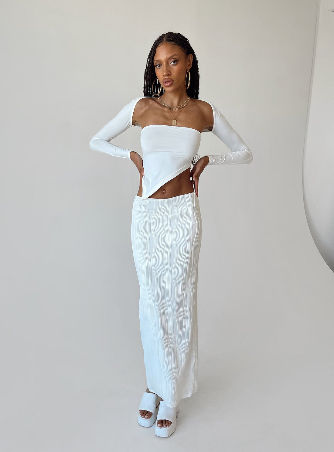Echo Low Waist Knitted Maxi Skirt White