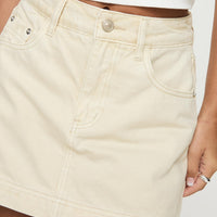 Gazelle Denim Skort Cream