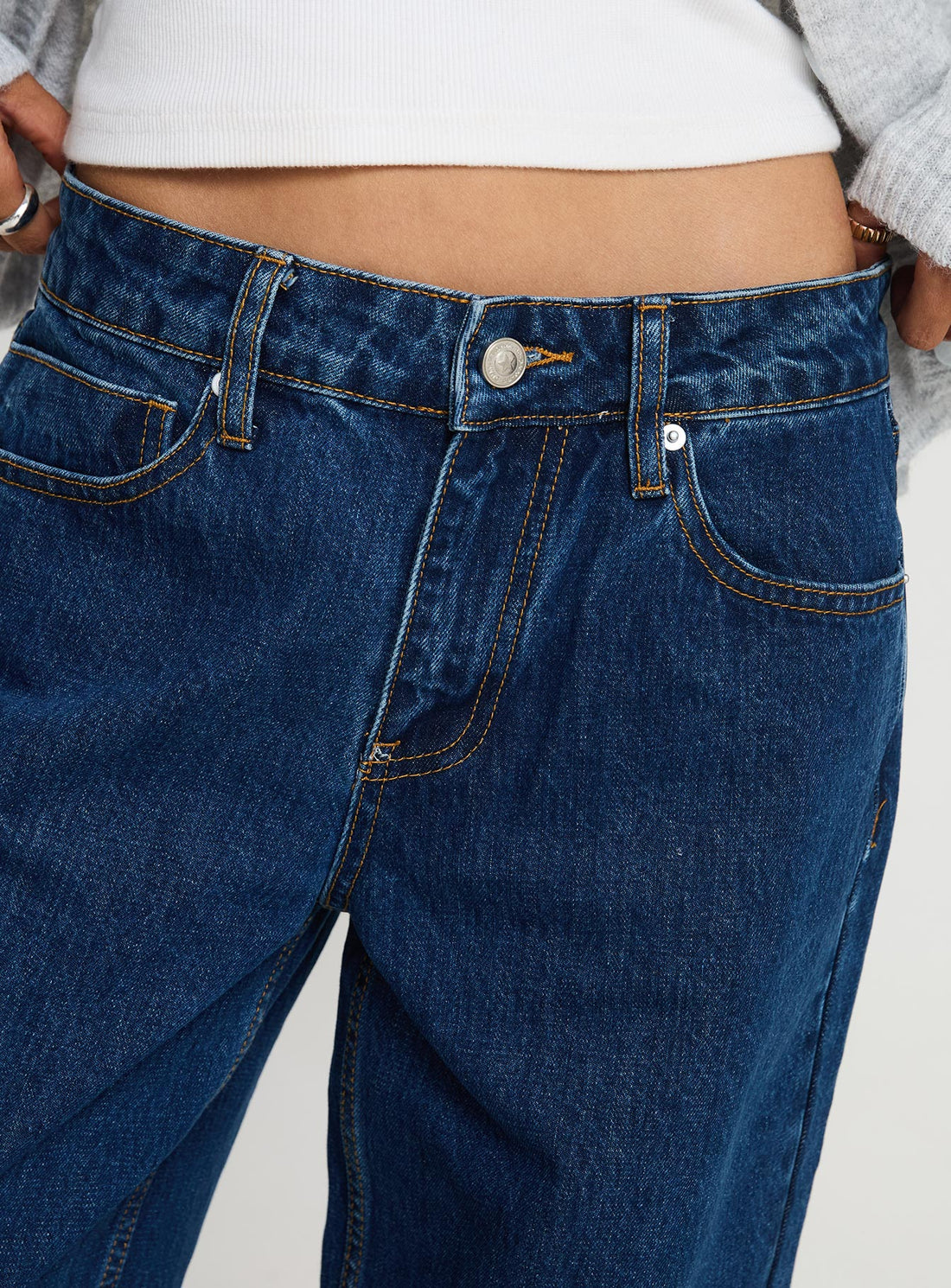 Shima Low Rise Straight Leg Jeans Mid Wash