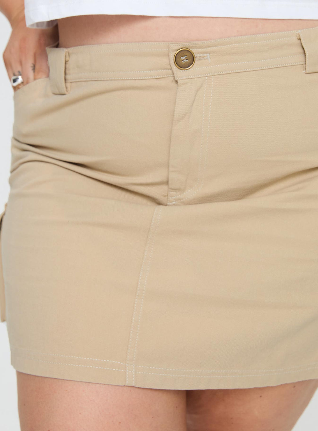 Lydie Cargo Mini Skirt Beige Curve