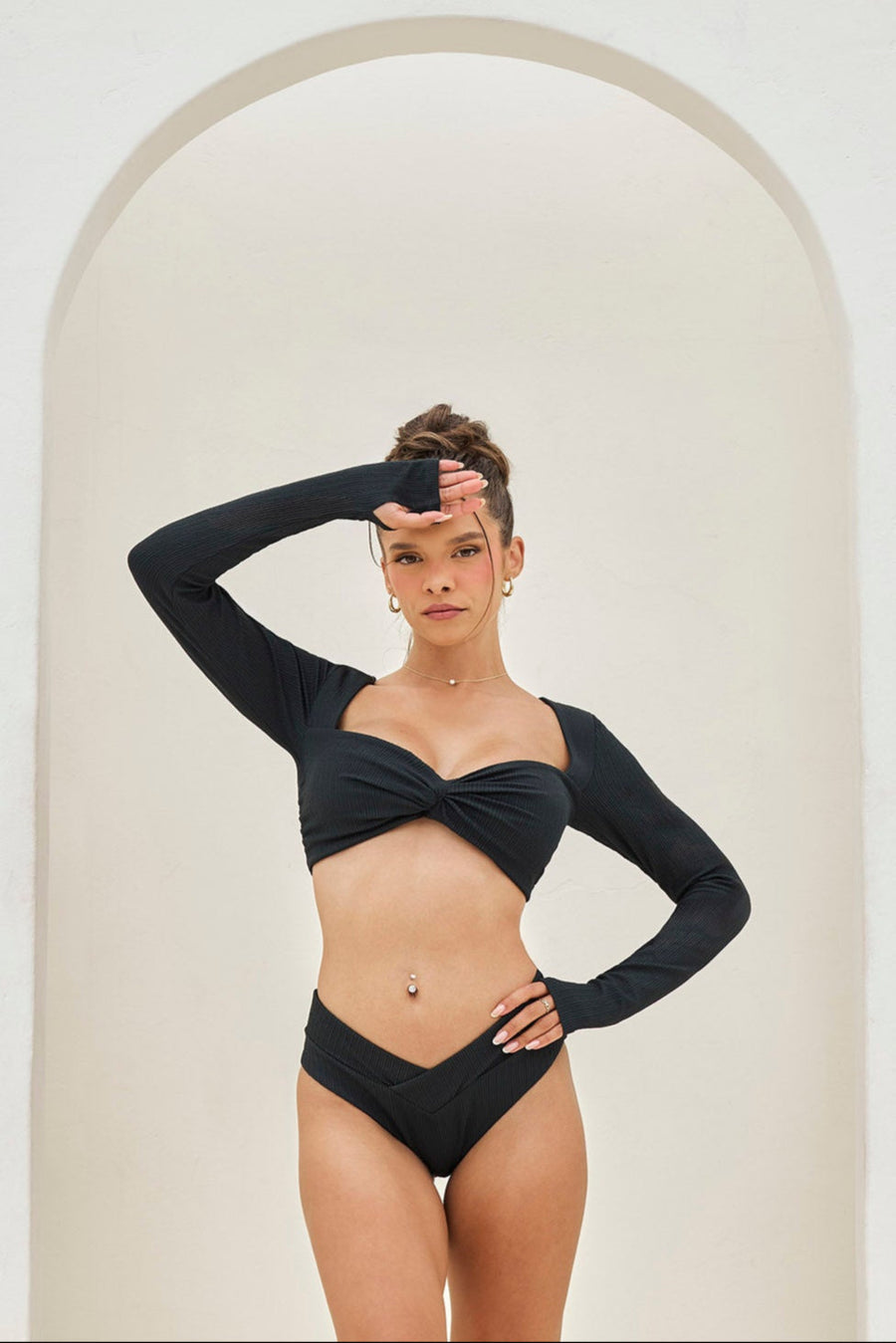 Tranquil Twist Long Sleeve Bikini Top - Black