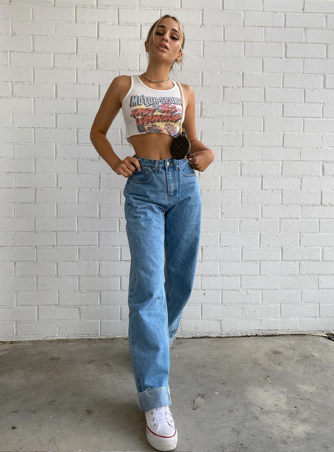 Ollie Mid Rise Straight Leg Jeans Mid Wash